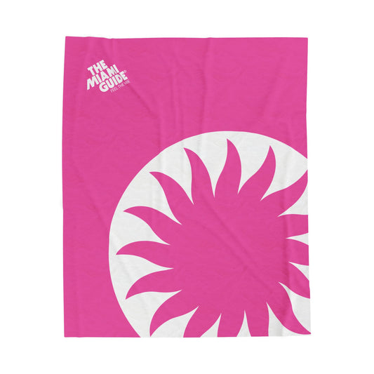 Vibrant Plush Blanket for Cozy Comfort, Decorative Throw, Soft Velvet Blanket, Warm Blankie for Home, Ideal Gift for All Occasions